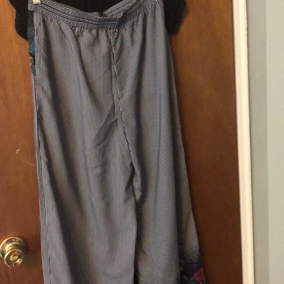 Pants - Picture 6 of 6